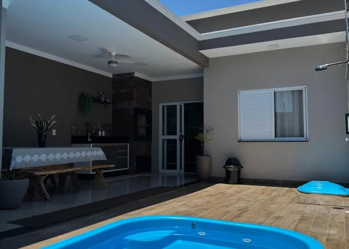 Casa Com Piscina Em Foz Do Iguacu-Pr